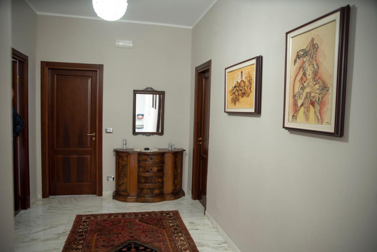 Come A Casa Panoramico E Centralissimo Canicatti Exterior photo